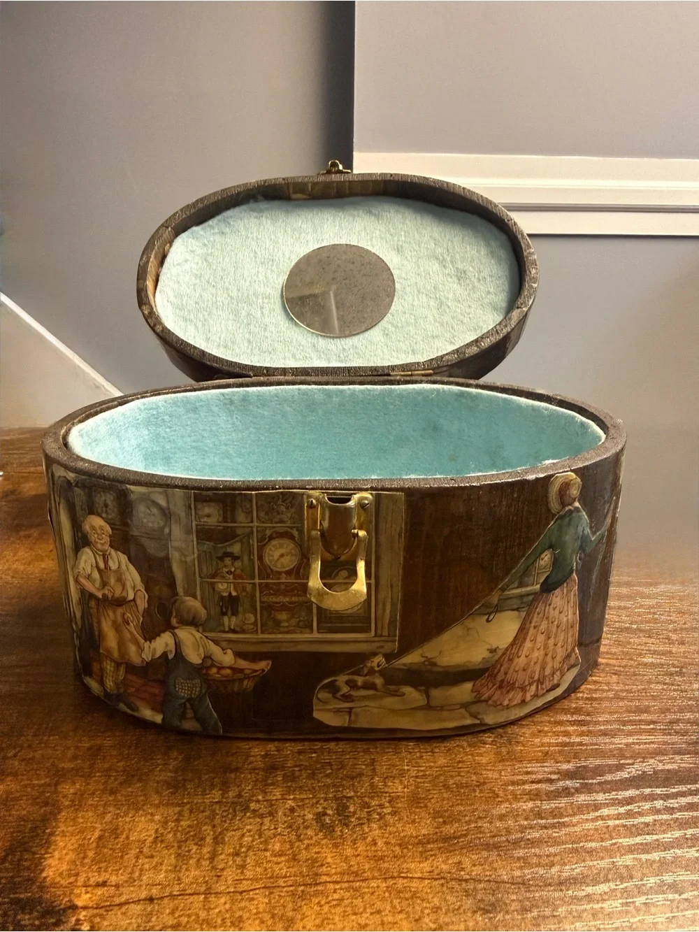 Vintage-Style Art Deco Wooden Handbag - Storage Box Brass Hardware